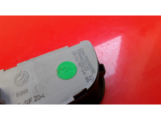 Включатель регулировки высоты фонарей