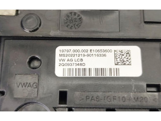 Блок предохранителей 2Q0937548D Audi A1