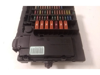 Блок предохранителей 518792114   BMW Z4 E85 E86    