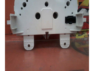 Блок управления климат-контролем Mazda 5