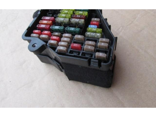 Блок предохранителей     Audi A8 S8 D3 4E    