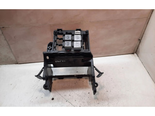 Блок предохранителей 1T1937503A Volkswagen Golf Plus