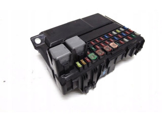 Pojistková skříňka Lexus GS 250 350 300H 450H 2019