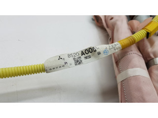 Боковая подушка безопасности 610880800A, 8520A005 Citroen C-Crosser