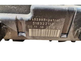 Блок предохранителей 9452993, 518322110 Volvo S60