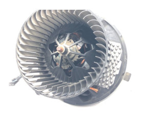 Вентилятор печки Audi Q3 8U