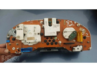 Панель приборов 893919033BA Audi 80 90 S2 B4