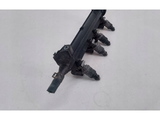 Топливная рампа 06A133317AC   Skoda Octavia Mk2 (1Z)   для двигателя BGU