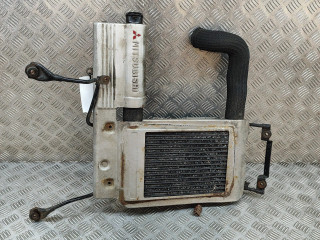 Интеркулер MD158600 Mitsubishi Pajero 2.8