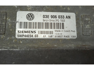 Блок управления двигателя 03E906033AN, 5WP4423403 Skoda Fabia Mk2 (5J)