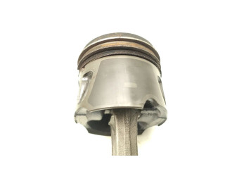  Поршень с шатуном 224DT 224DT  Jaguar XF  