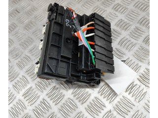 Pojistková skříňka 9807028580 Peugeot 3008 2014