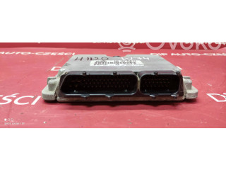 Блок управления двигателя 06A906018EE Skoda Octavia Mk1 (1U)