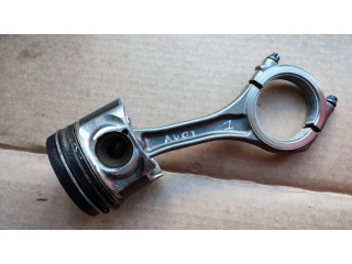 Píst 83L82 Audi A6 S6 C6 4F pro naftový motor 3.0