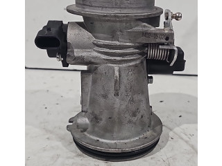 Моторчик дворников     Dacia Sandero