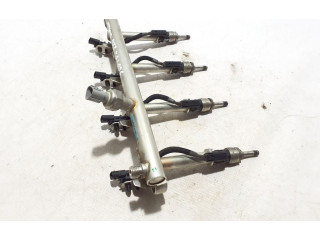 Магистральная трубка топлива 31478555 Volvo S60