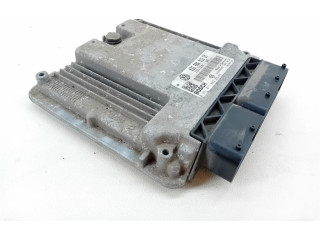 Řídící jednotka 03G906016DM Volkswagen Caddy 2005