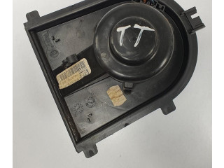 Вентилятор печки    1J1819021   Audi TT Mk1