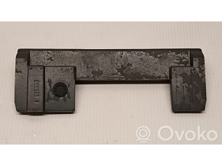 Другая деталь отсека двигателя