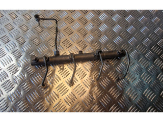 Vstřikovací lišta 057130090L Audi A8 S8 D3 4E BVN