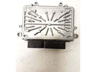 Блок управления впрыском    Volvo V70