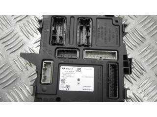 Блок комфорта 284B19561R   Renault Clio V   