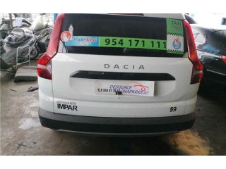 Блок предохранителей 284B76520R, 284B76520R Dacia Jogger