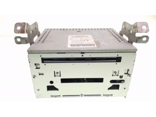 Радио/ проигрыватель CD/DVD / навигация