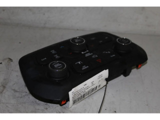 Блок управления климат-контролем    Jeep Renegade