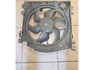 Вентилятор радиатора     8200966248    Renault Clio III 