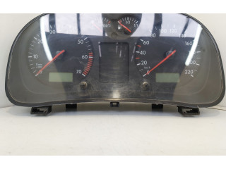 Přístrojová deska Volkswagen Golf IV 1999 88311301