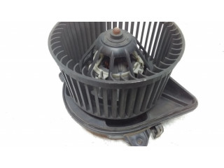 Вентилятор печки    X83N100827N   Opel Vivaro