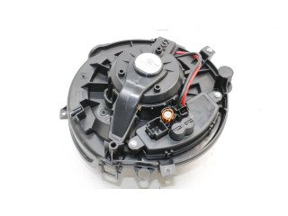 Вентилятор печки 5WC819015A, 5WA907521 Audi Q3 F3