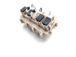 Pojistková skříňka 8991B-C0648 Nissan X-Trail T32 2015