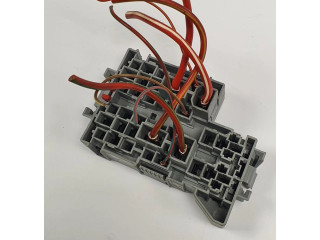 Pojistková skříňka 7L0937503 Porsche Cayenne (92A) 2011