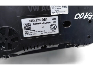 Панель приборов 5E0920981   Skoda Octavia Mk3 (5E)       