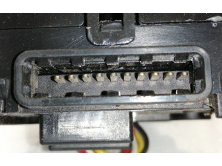 Ручка стеклоочистителей Mitsubishi Montero