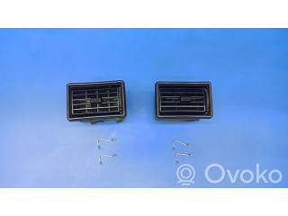 Задняя воздушная решётка