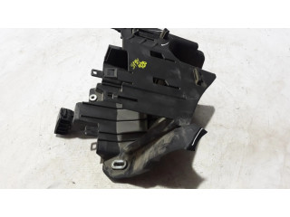 Pojistková skříňka 68251775AA Dodge Durango 2017