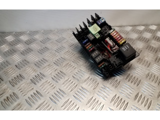 Блок предохранителей 5Q0937125B Skoda Octavia Mk3 (5E)