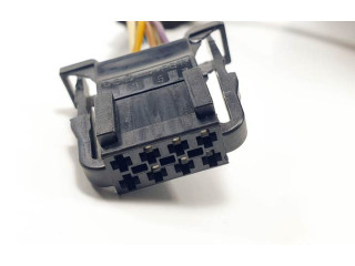 Зеркало электрическое        Skoda Fabia Mk3 (NJ)  2015 - 2021 года   