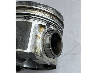 Píst Subaru XV I EE20