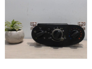 Блок управления климат-контролем    Dacia Duster