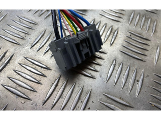 Блок предохранителей 9494673, 99W155 Volvo S80