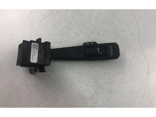 Подрулевой переключатель 31275359   Volvo V70
