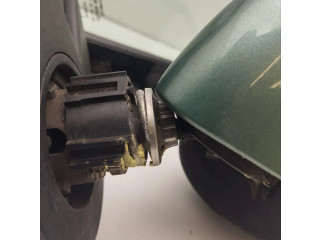 Zpětné zrcátko Aston Martin Vantage III 2009 7G3317683BB