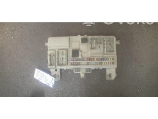 Pojistková skříňka 30765015 Volvo S40 2006