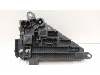 Pojistková skříňka 913883001, 9138830 BMW 5 E60 E61 2005