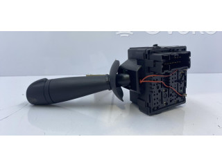 Ручка стеклоочистителей 8201168008   Dacia Logan II