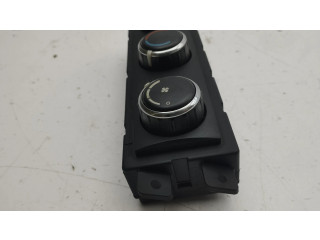 Блок управления климат-контролем 55111810AD   Chrysler Town & Country V